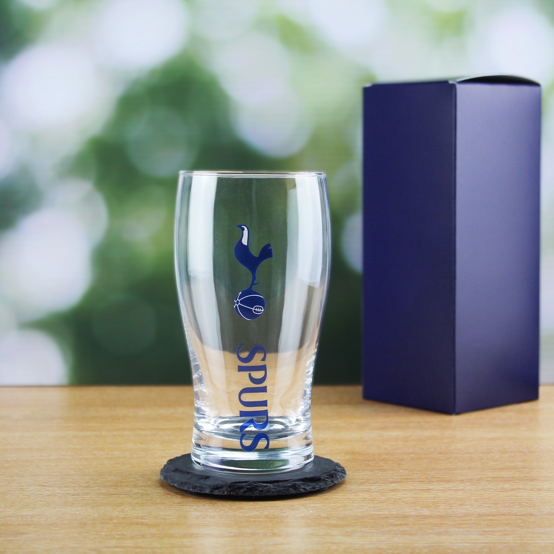 Engraved Tottenham Hotspur 20oz Tulip Pint Glass image 0